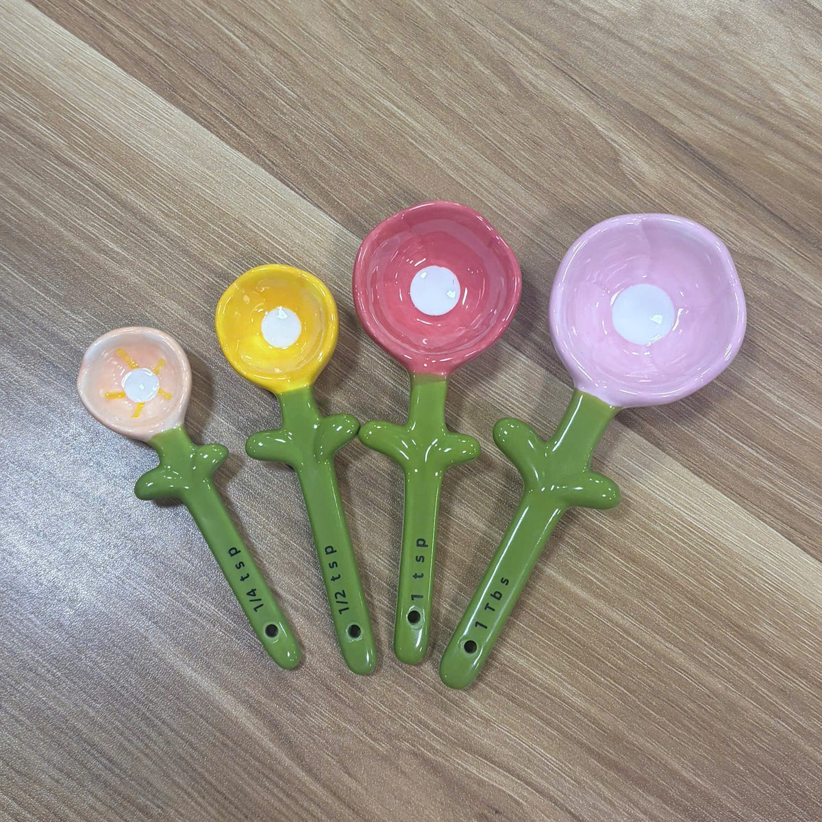 Flower Measuring Spoon Set 4 Pieces with Decorative Pot